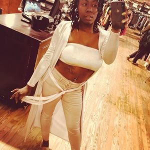 Meet your Posher, Ariel